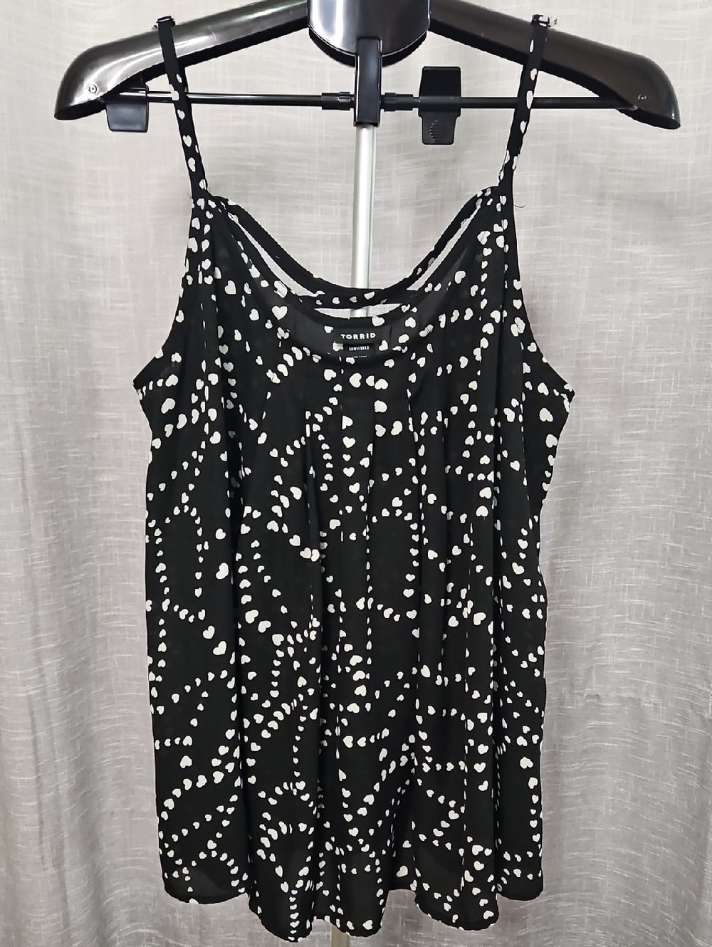 torrid Black & White Heart Dot Swing Tank